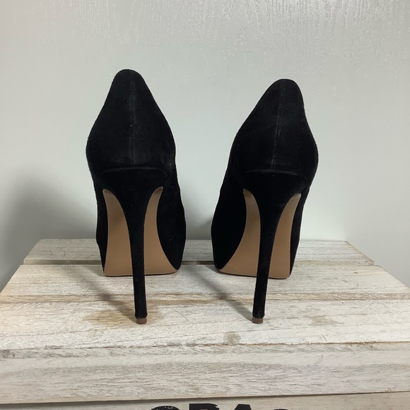 Elie Tahari Black Peep Toe Heel - Picture 4 of 6